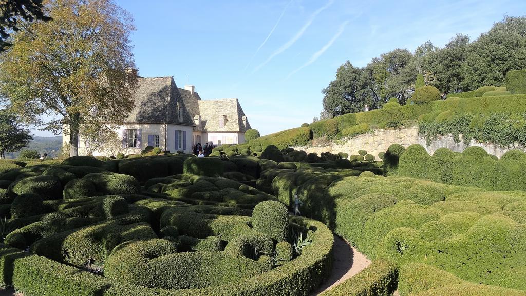 Au Pied Du Chateau - 5 A 11 Personnes - Baignade-Canoe-Piste Cyclable A 100 M Castelnaud-la-Chapelle Exterior foto